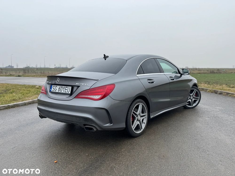 Mercedes-Benz CLA 250 7G-DCT Sport - 10