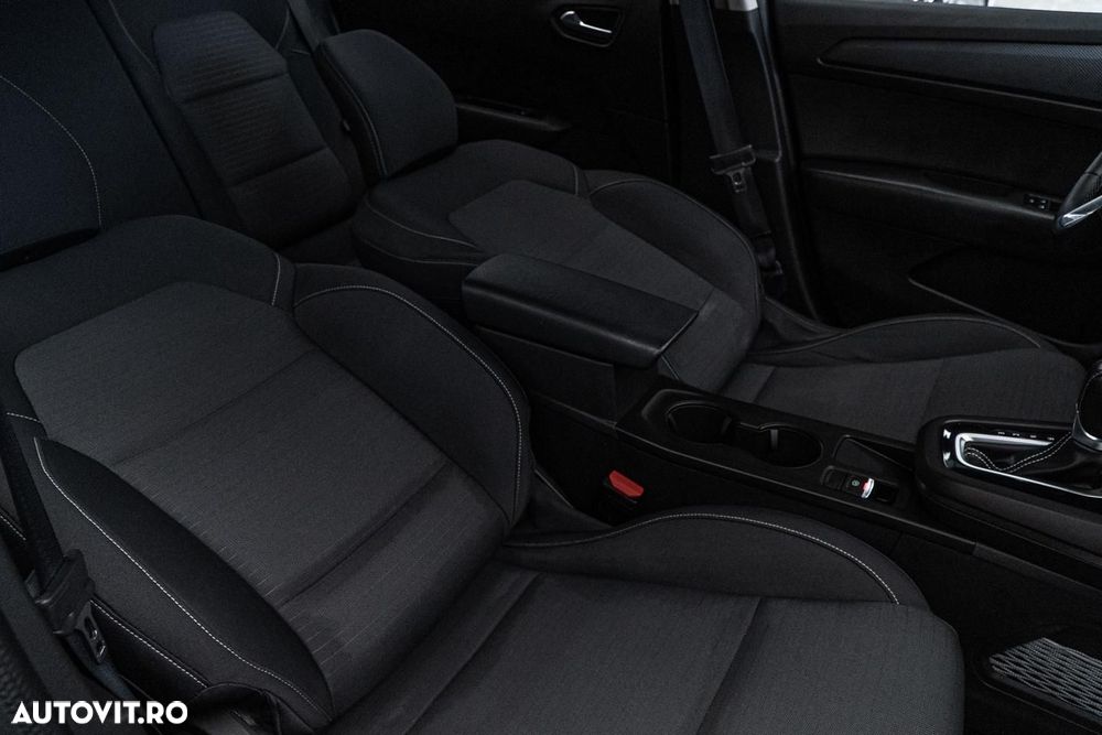 Renault Arkana E-TECH 145 INTENS - 39