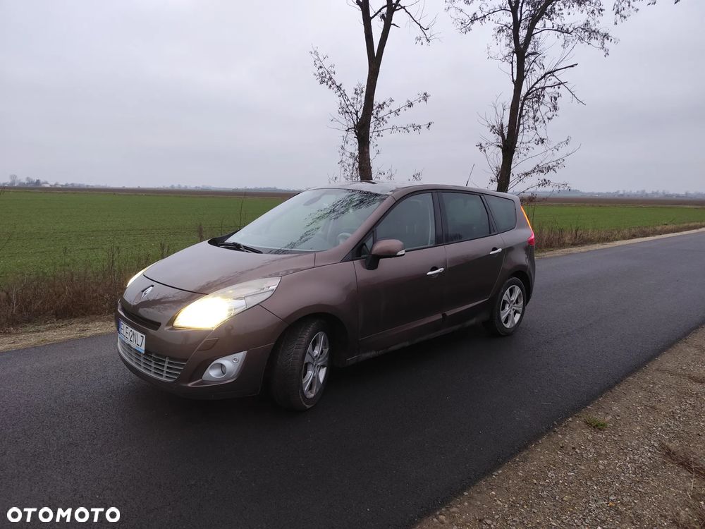 Renault Grand Scenic TCe 130 Bose Edition - 1