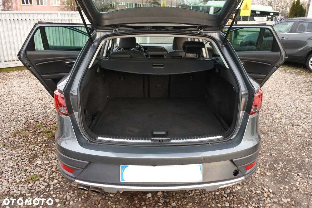 Seat Leon 2.0 TDI Start&Stop 4Drive DSG X-Perience - 11