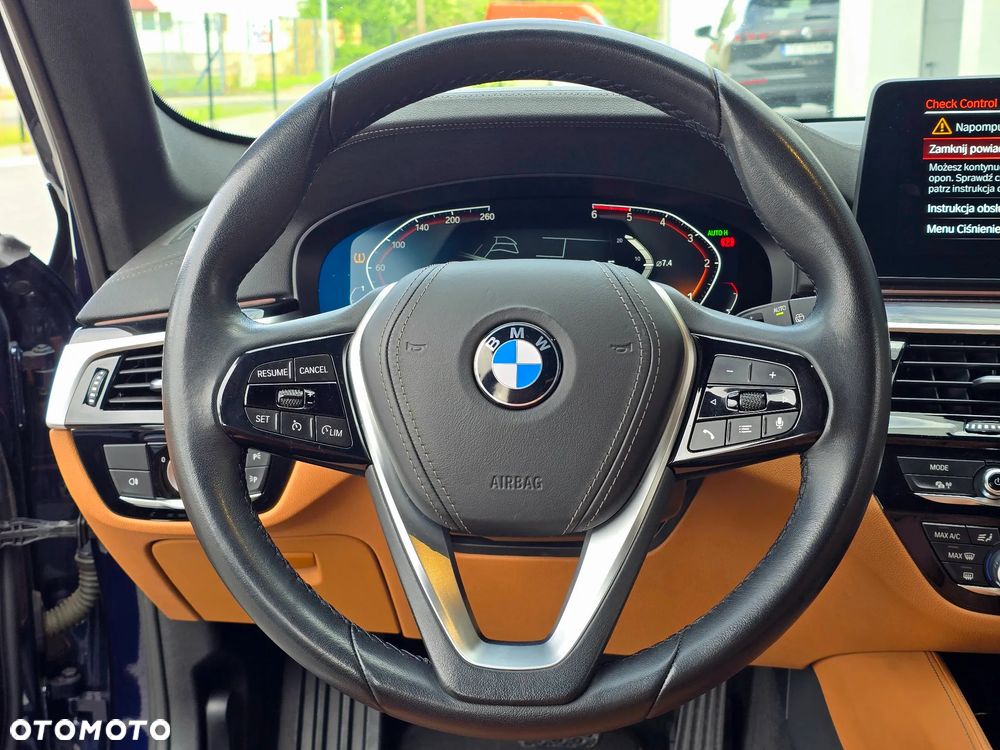 BMW Seria 5 530d mHEV Luxury Line - 21