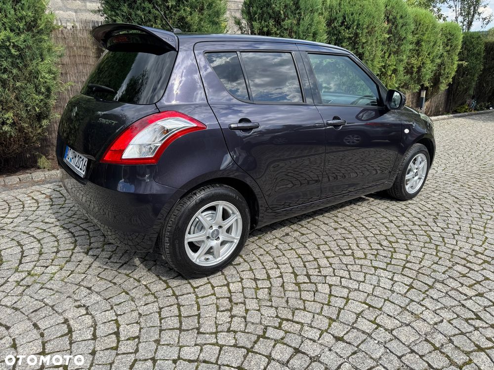 Suzuki Swift - 3