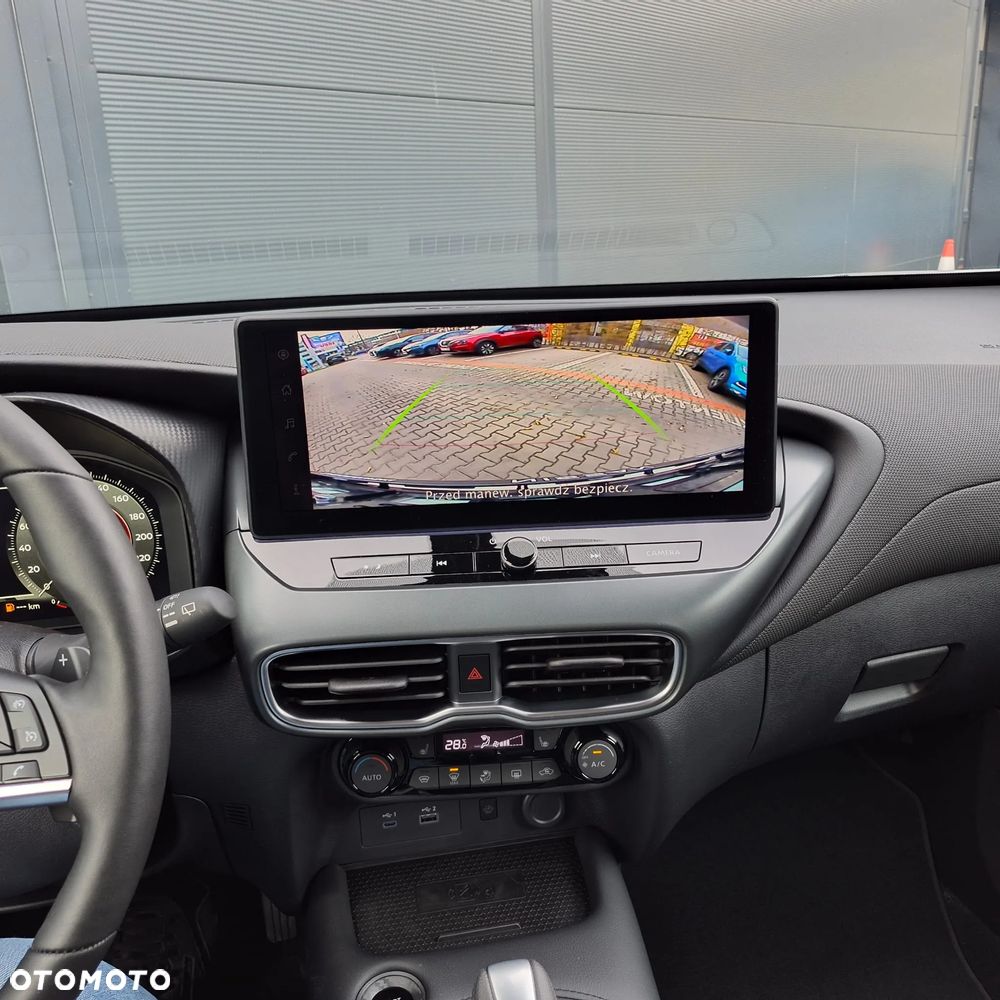 Nissan Juke 1.0 DIG-T N-Connecta DCT - 32