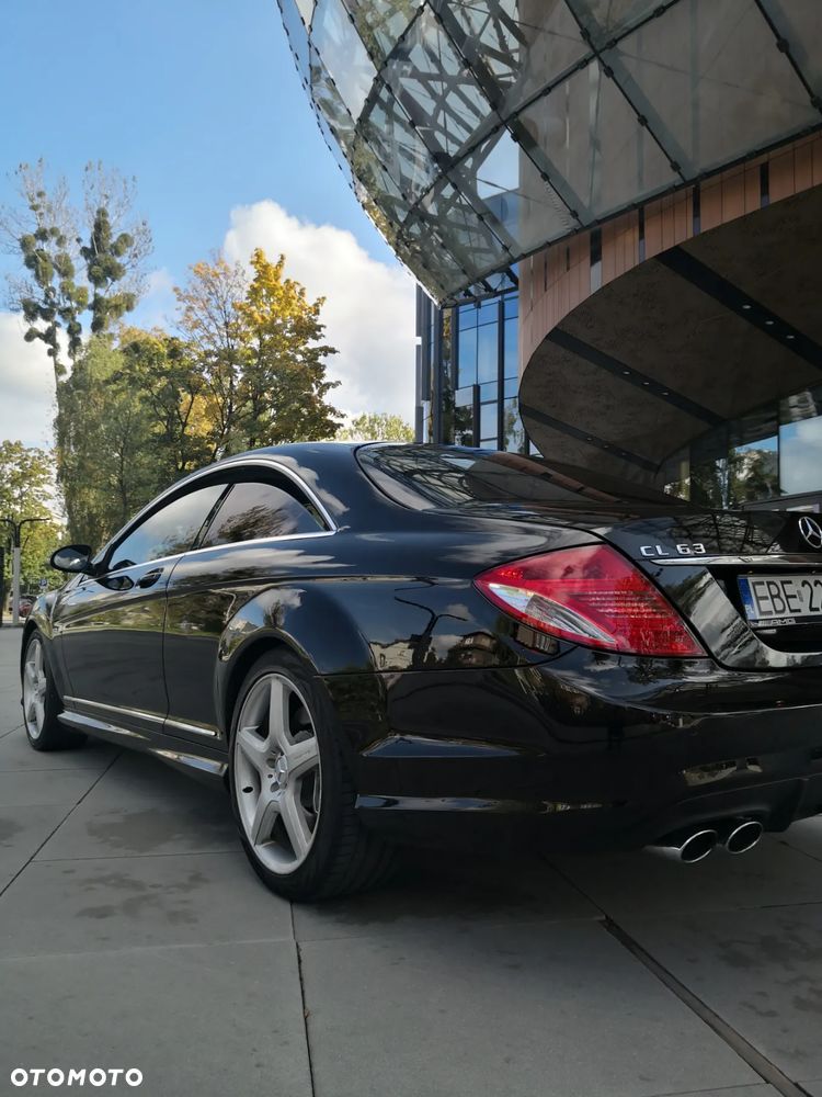Mercedes-Benz CL 63 AMG 7G-TRONIC - 3