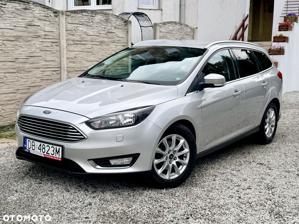 Ford Focus - 1