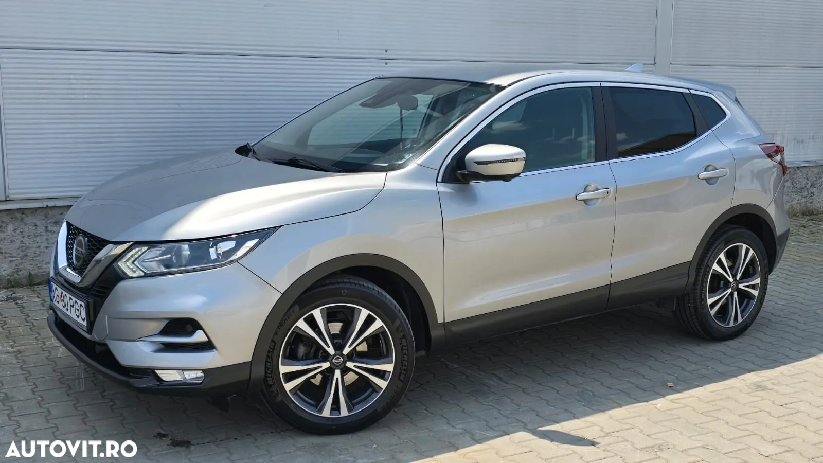 Nissan Qashqai - 11