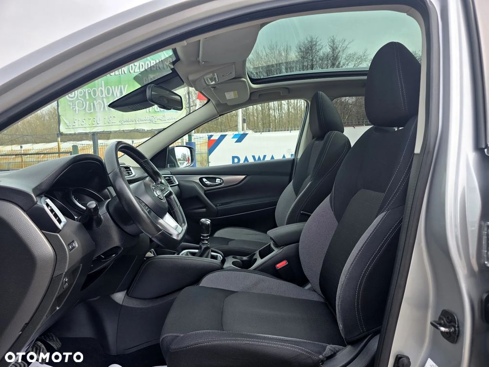 Nissan Qashqai 1.5 dCi DPF 360 - 8