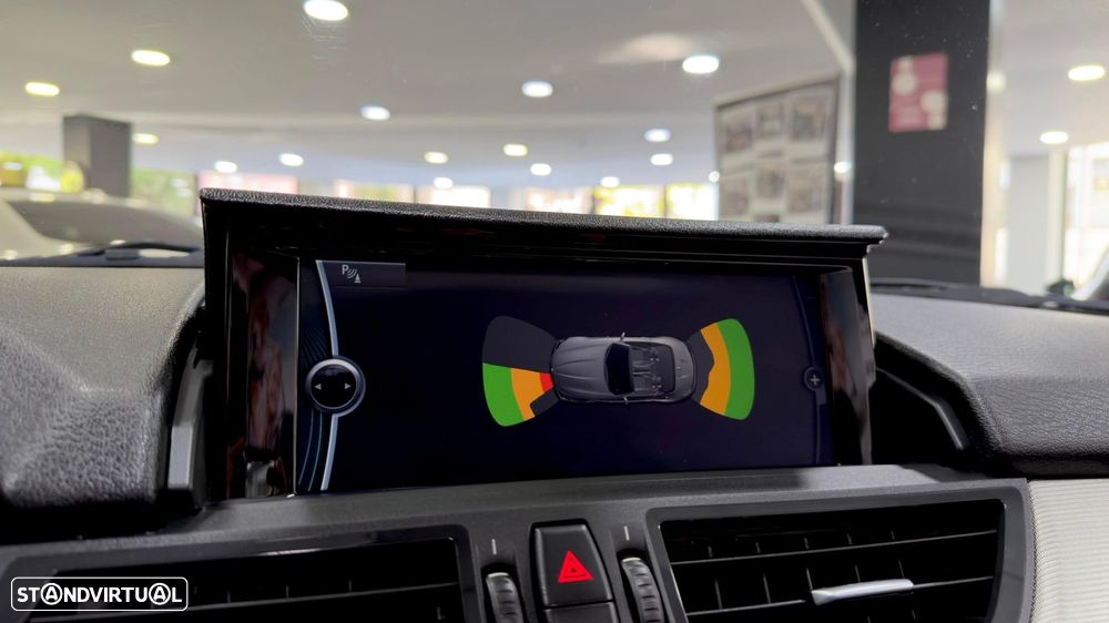 BMW Z4 sDrive20i - 28