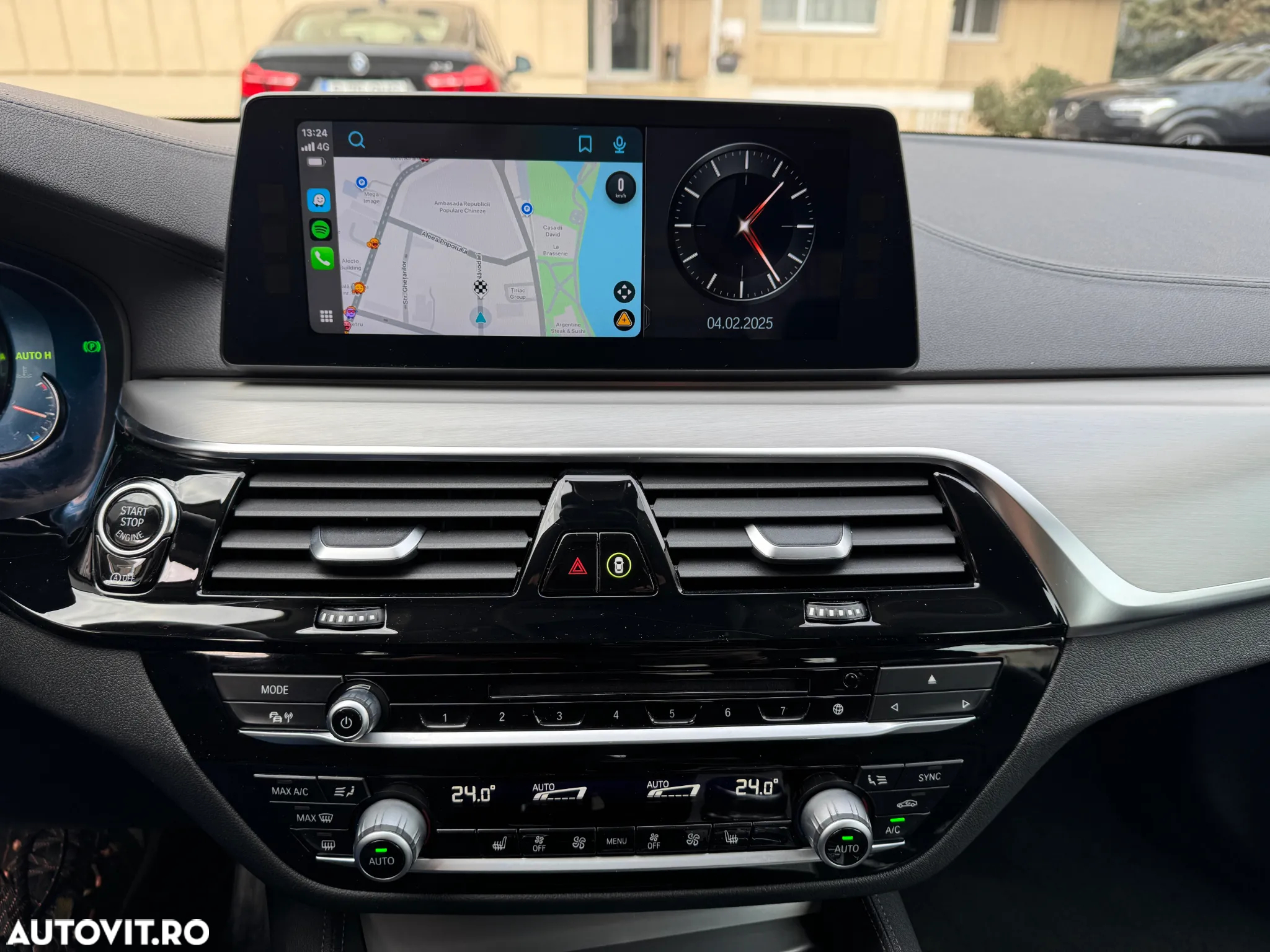 BMW Seria 5 530d xDrive AT - 24