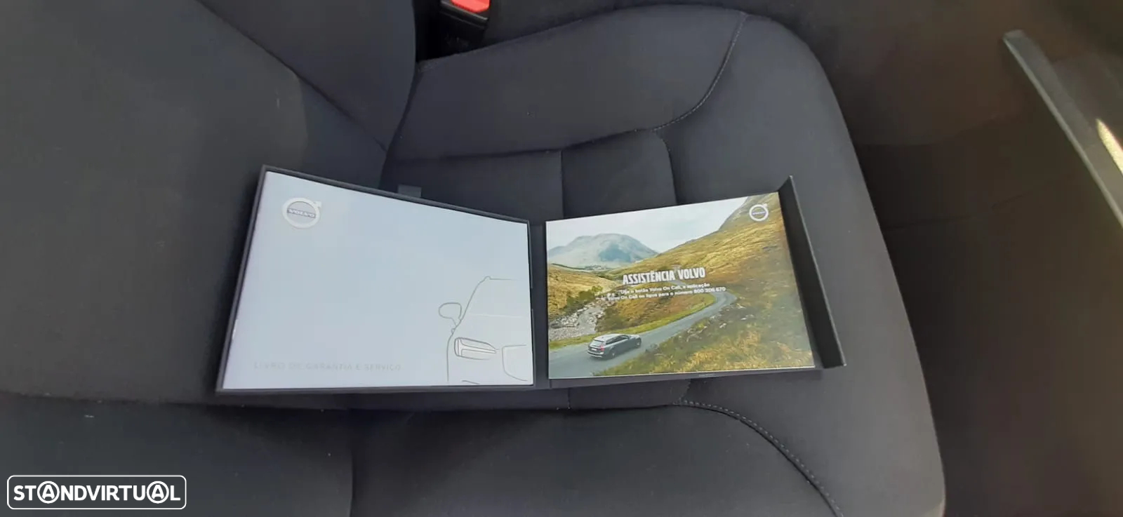 Volvo V60 2.0 D3 Momentum Geartronic - 42