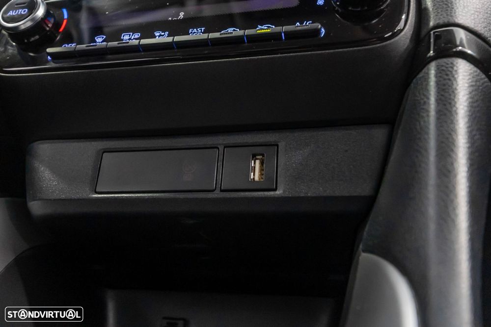 Toyota Yaris 1.5 VVT-i Luxury - 35