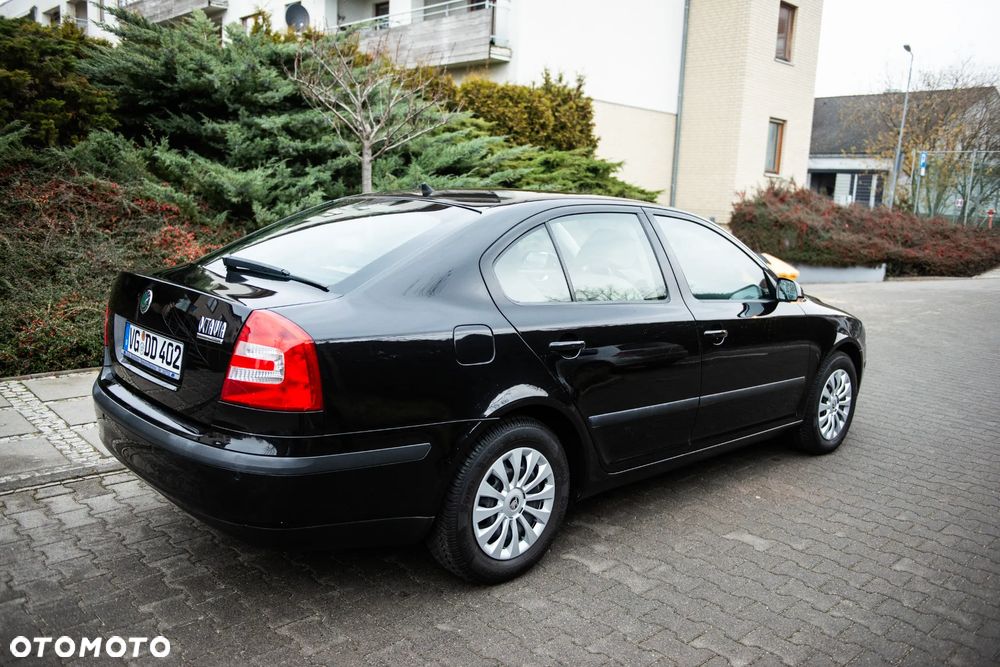 Skoda Octavia 1.9 TDI DSG Elegance - 12