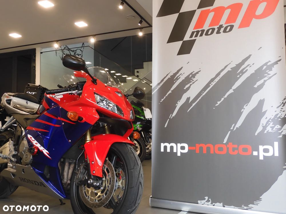 Honda CBR - 1