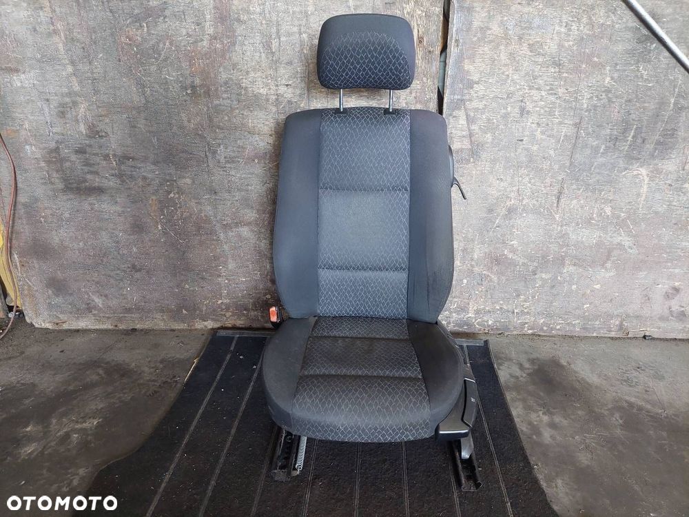 FOTEL LEWY PRZÓD KIEROWCY BMW E46 COMPACT ID: 238455 - 1