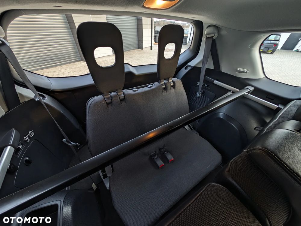 Citroën C-Crosser 2.2 HDi Exclusive - 37