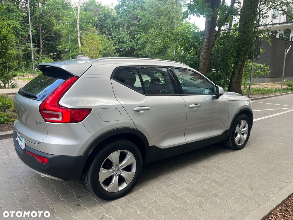 Volvo XC 40 D3 Momentum Pro - 9