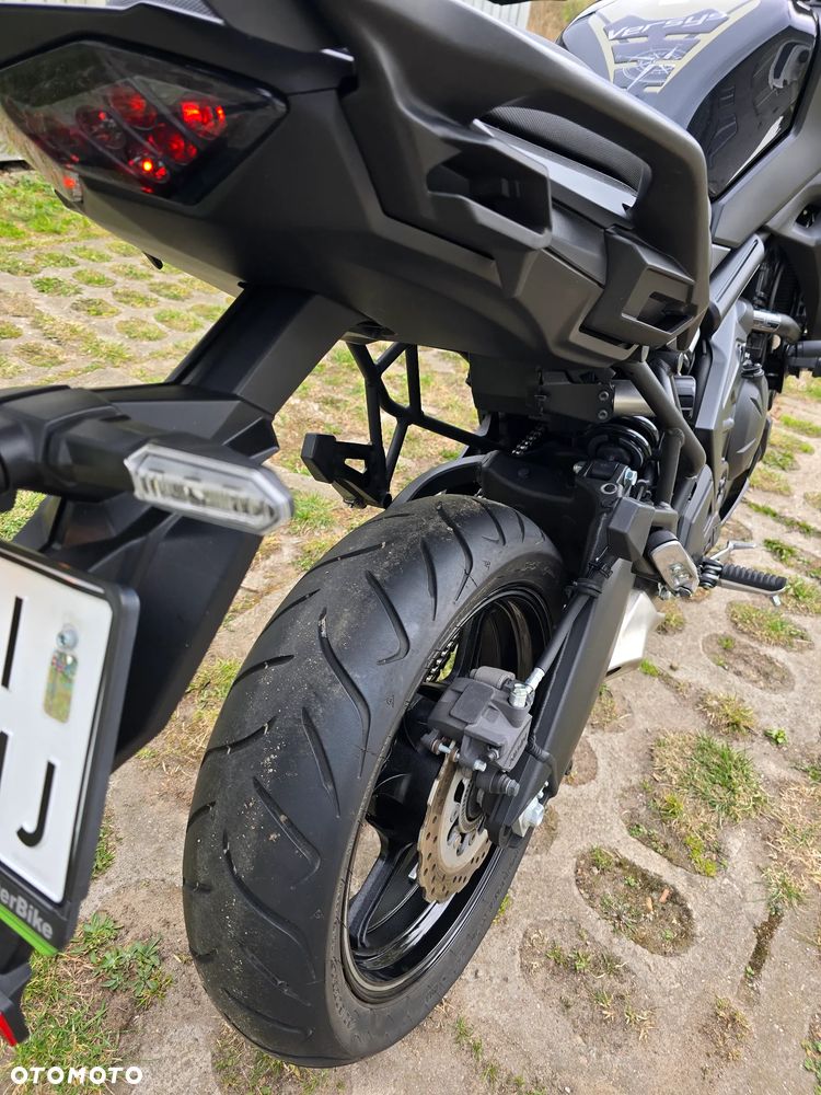 Kawasaki Versys 650 - 28