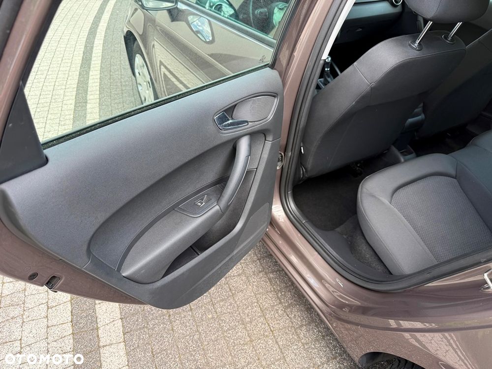 Audi A1 Sportback 1.0 TFSI ultra S tronic - 20