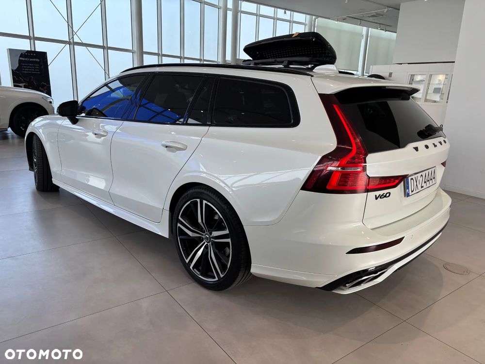Volvo V60 D4 R-Design - 8