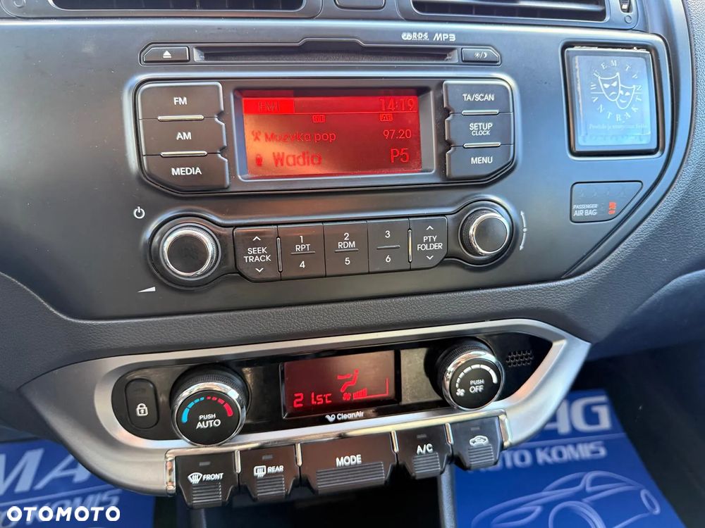 Kia Rio 1.1 CRDI Attract - 22