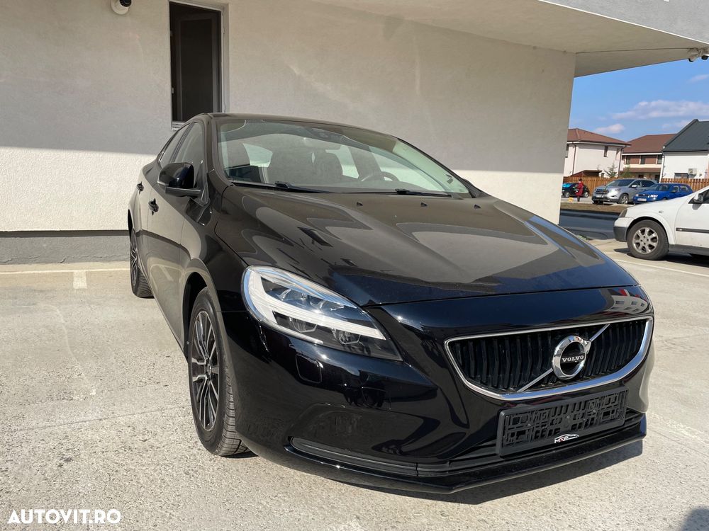 Volvo V40 D2 Aut. Momentum - 2