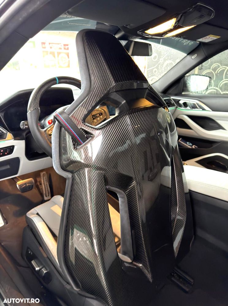 BMW M4 Competition - 11