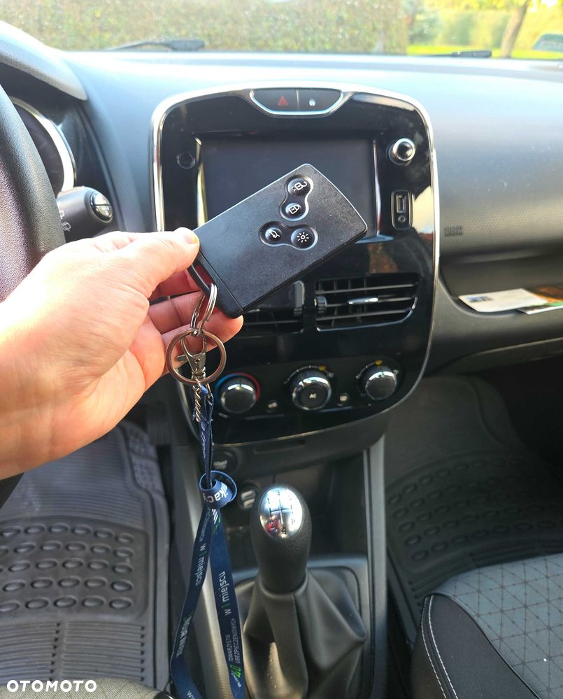 Renault Clio 2015 photo 5