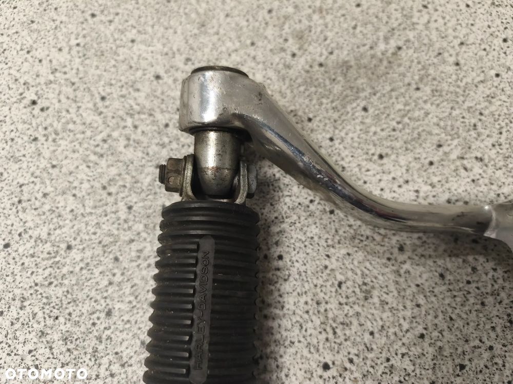 Dźwignia hamulcowa, pedał hamulca tył, podnóżek prawy kierowcy Harley Davidson Sportster 883 - 3
