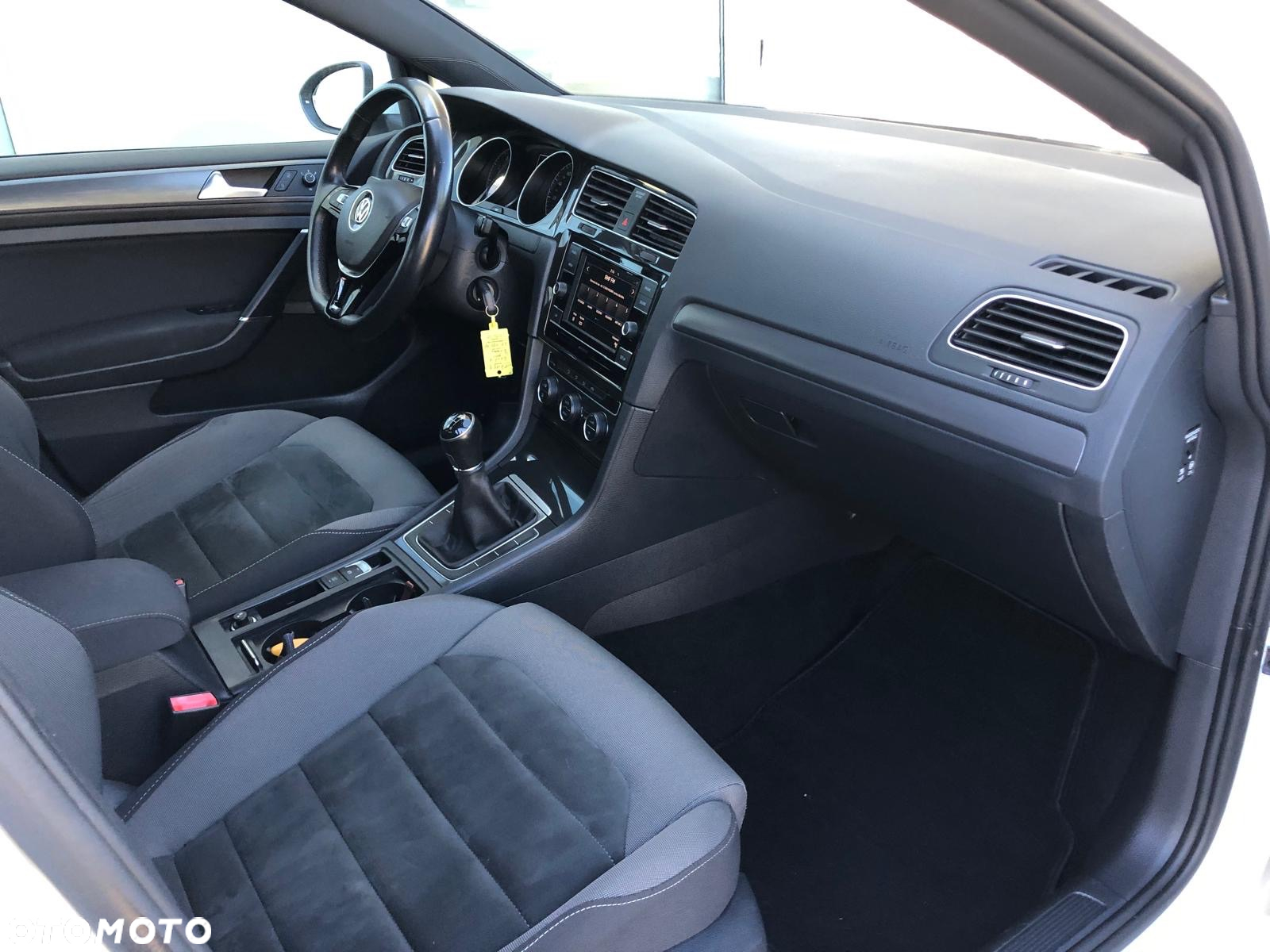 Volkswagen Golf VII 1.0 TSI Highline - 6