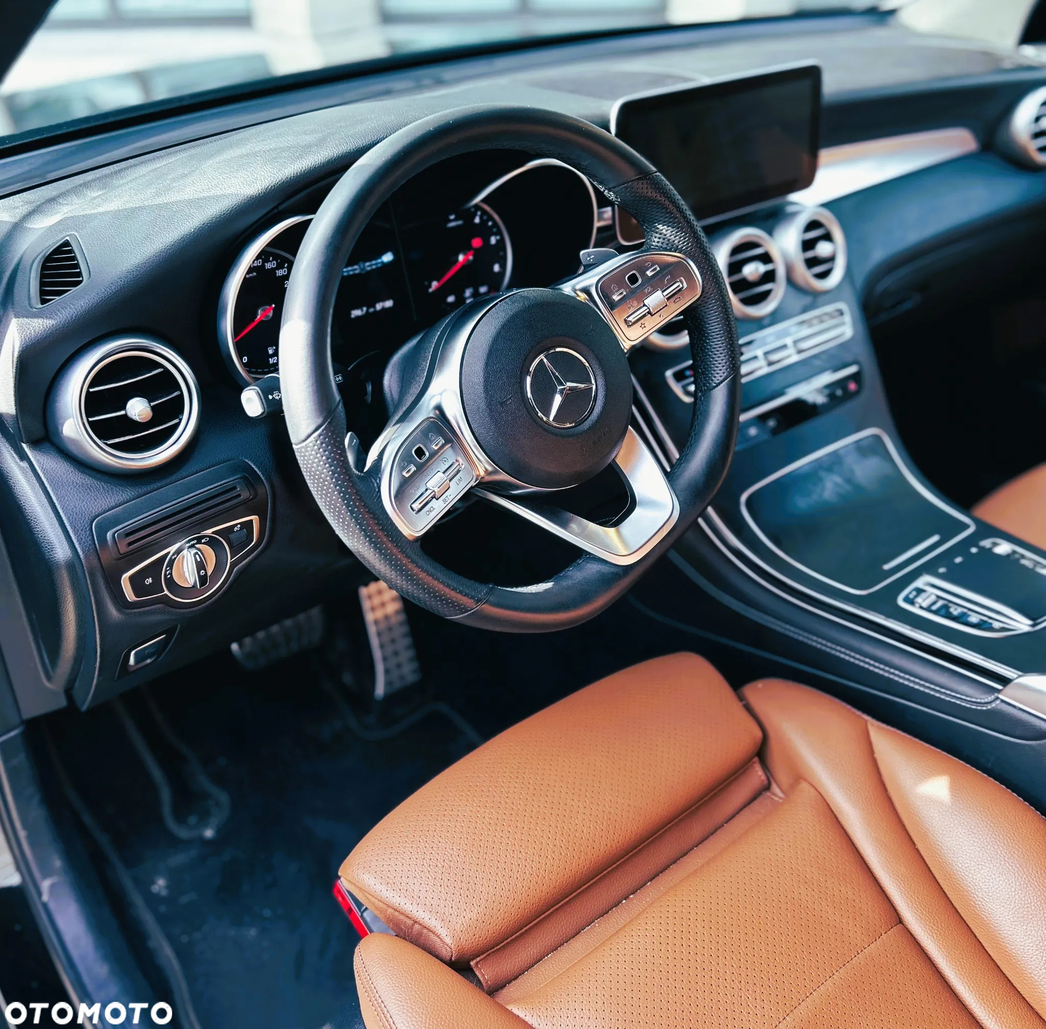 Mercedes-Benz GLC 220 d 4-Matic - 4