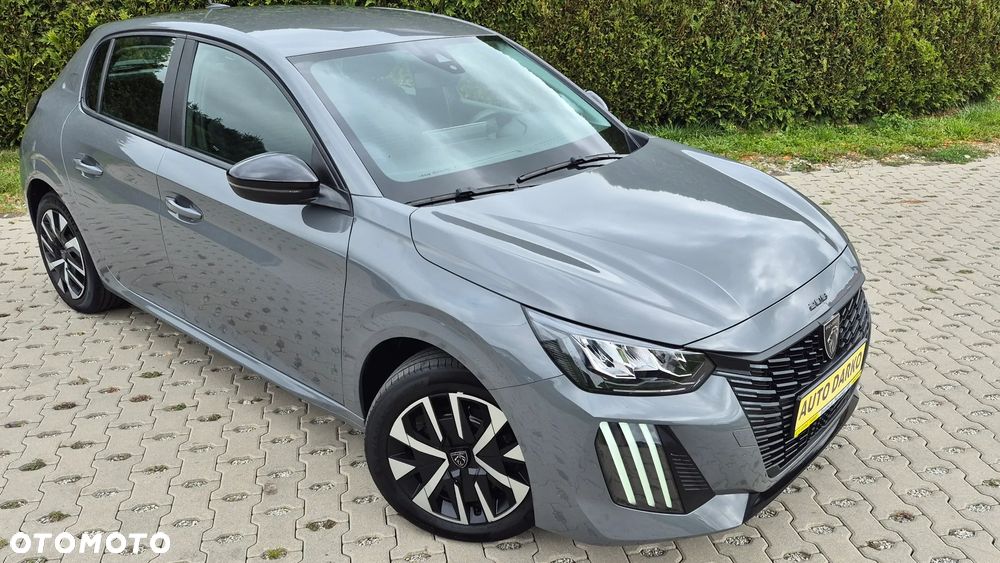 Peugeot 208 - 36