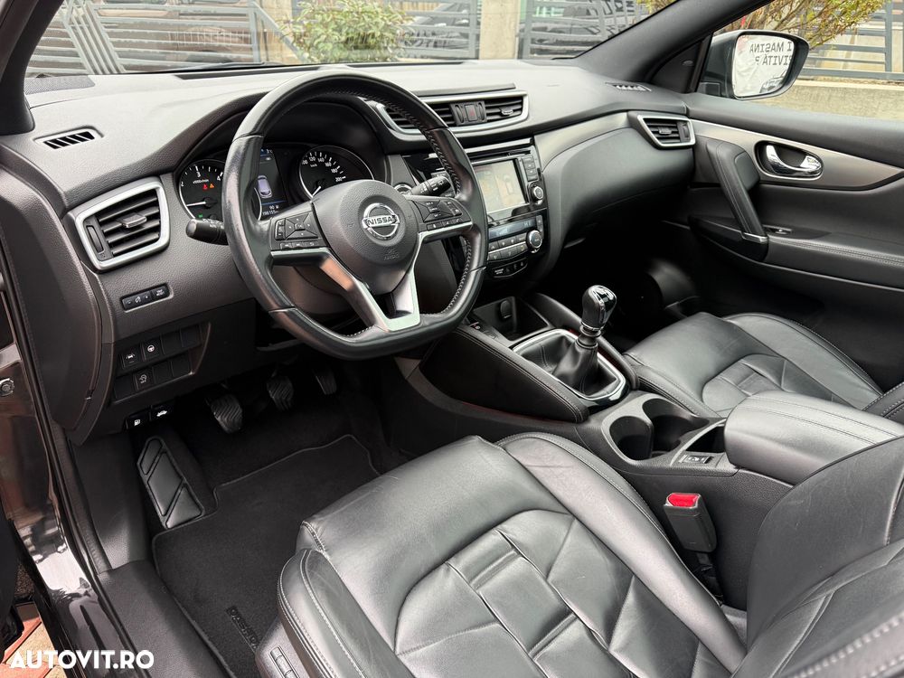 Nissan Qashqai 1.5 DCI TEKNA+ - 6