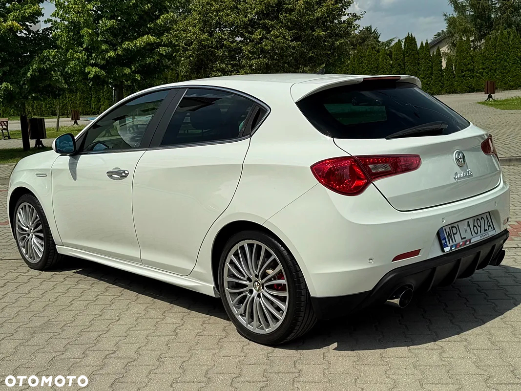 Alfa Romeo Giulietta 1.4 TB MultiAir Exclusive - 9