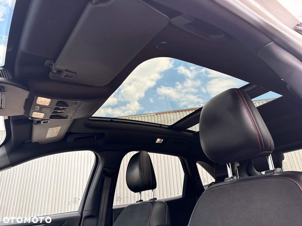 Ford Kuga 2.0 EcoBlue Hybrid ST-LINE X - 18