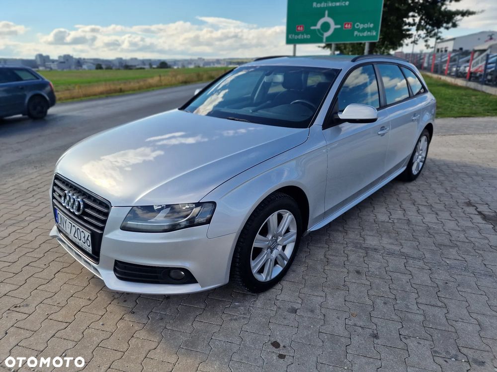 Audi A4 Avant 2.0 TDI DPF quattro - 1