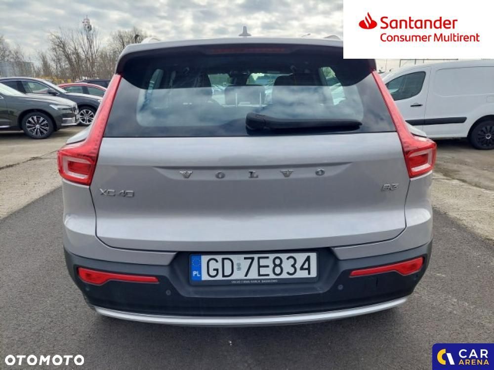 Volvo XC 40 B3 Core - 13