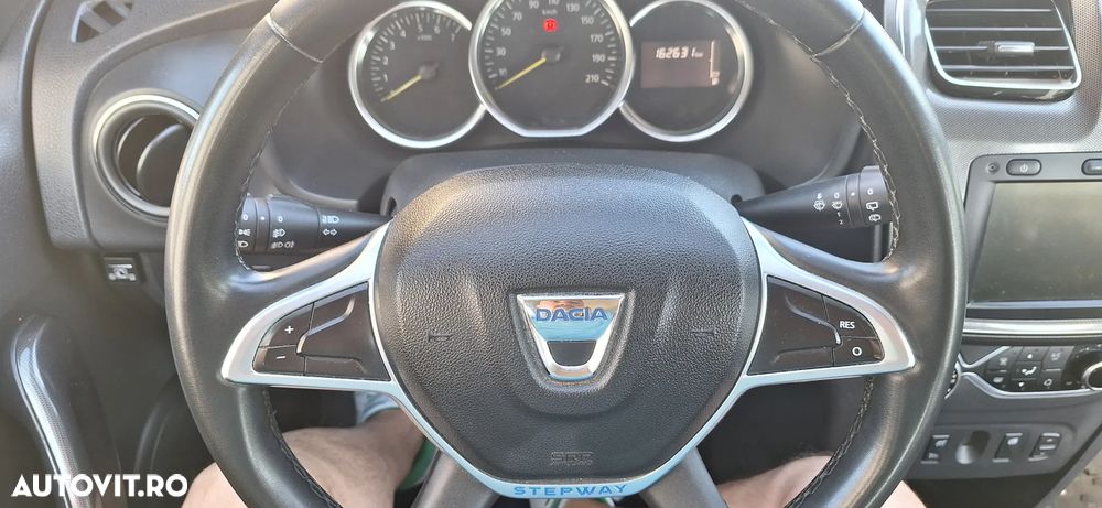 Dacia Sandero Stepway 0.9 TCe Prestige - 6