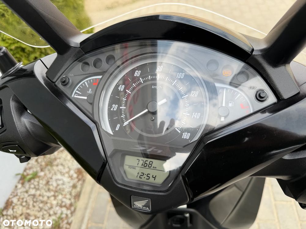 Honda SH - 22