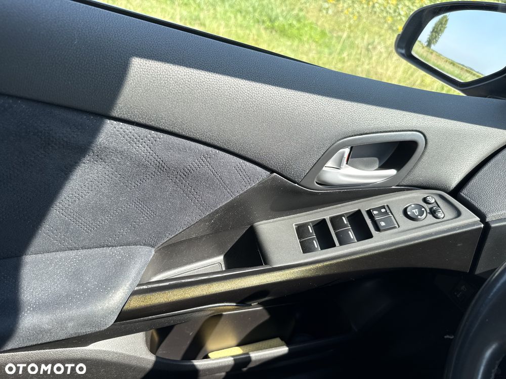 Honda Civic 1.8 Sport - 14
