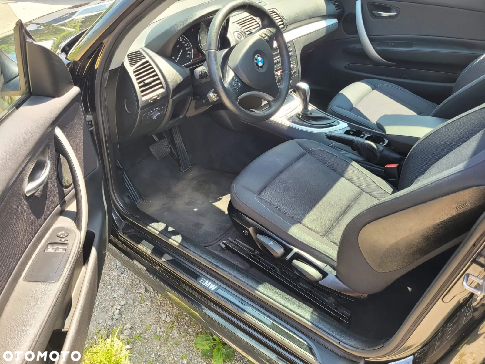 BMW Seria 1 120i - 6