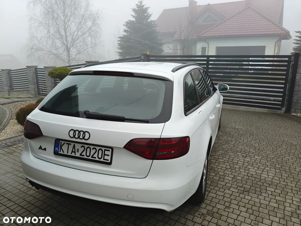 Audi A4 Avant - 4