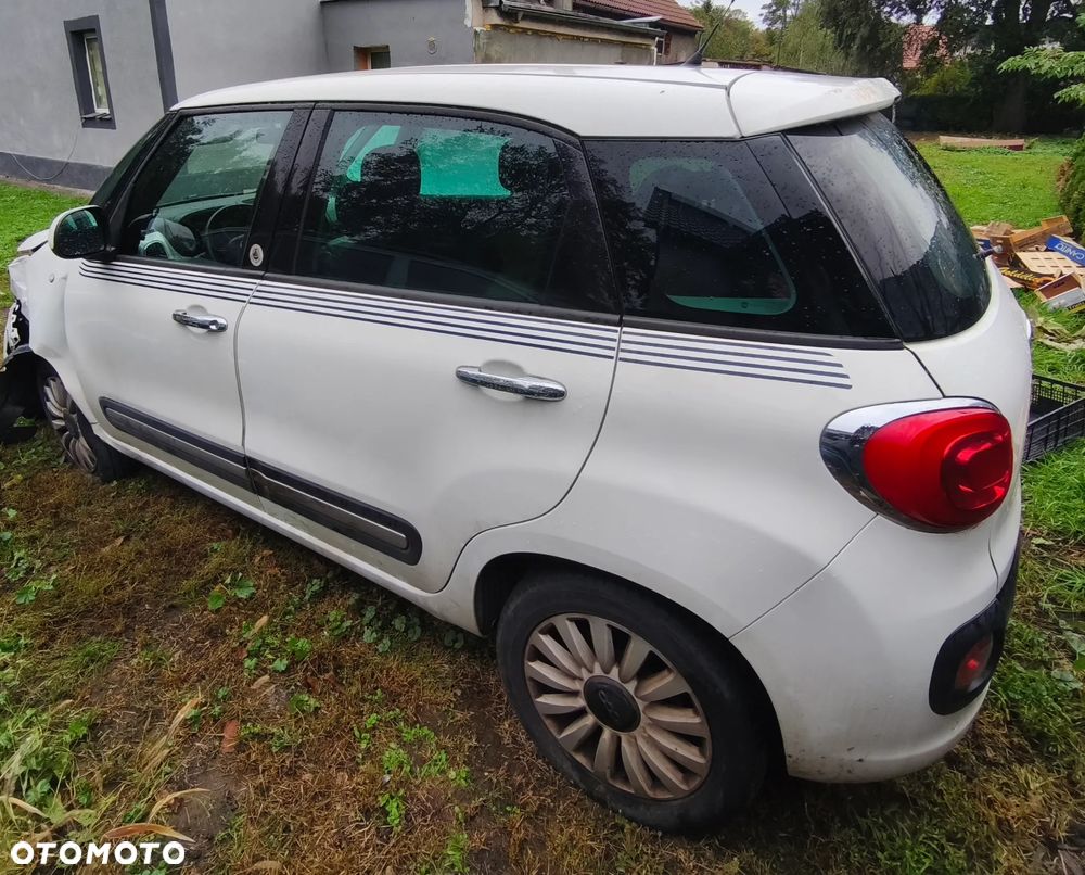 Fiat 500L 1.6 Multijet Lounge S&S - 12