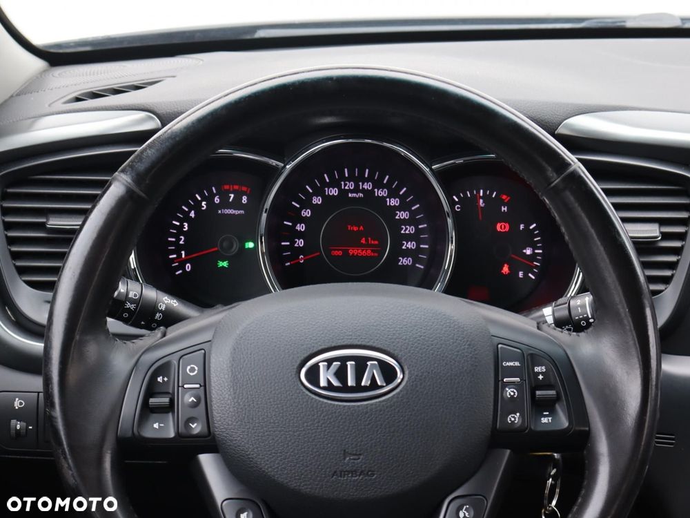 Kia Optima - 10