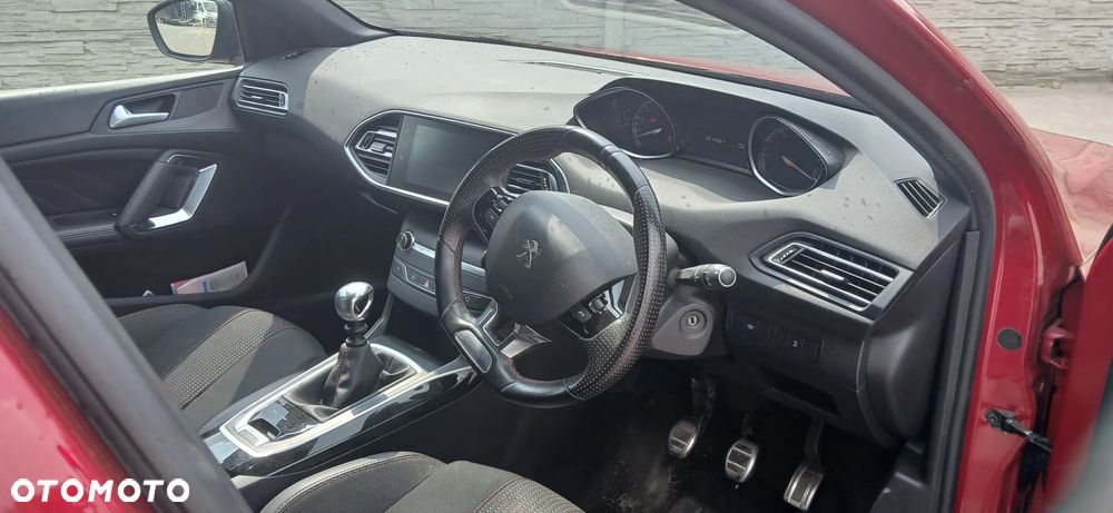 Peugeot 308 BlueHDi 130 Stop & Start GT Pack - 8