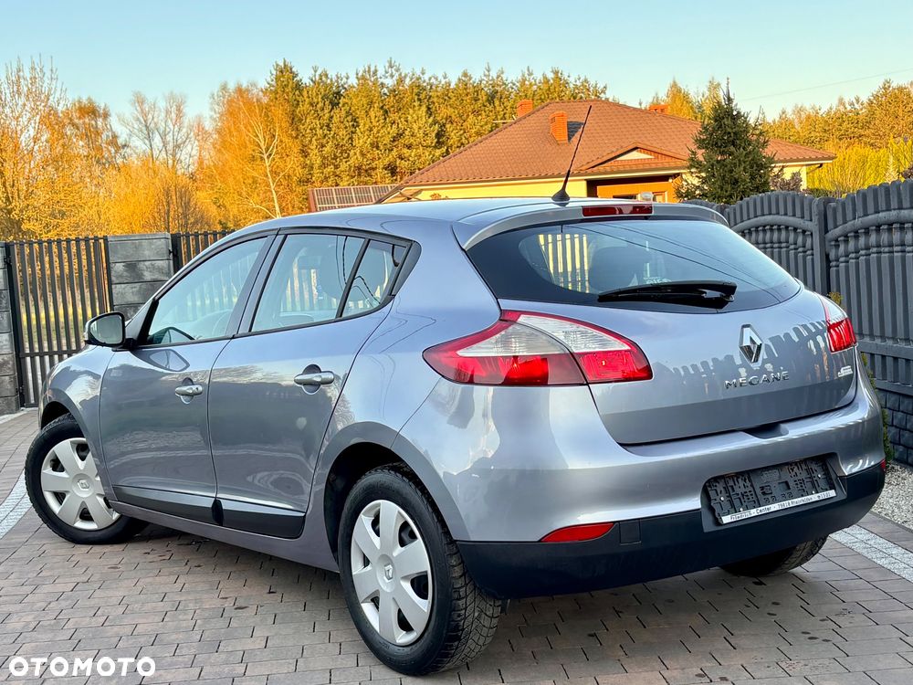 Renault Megane - 12