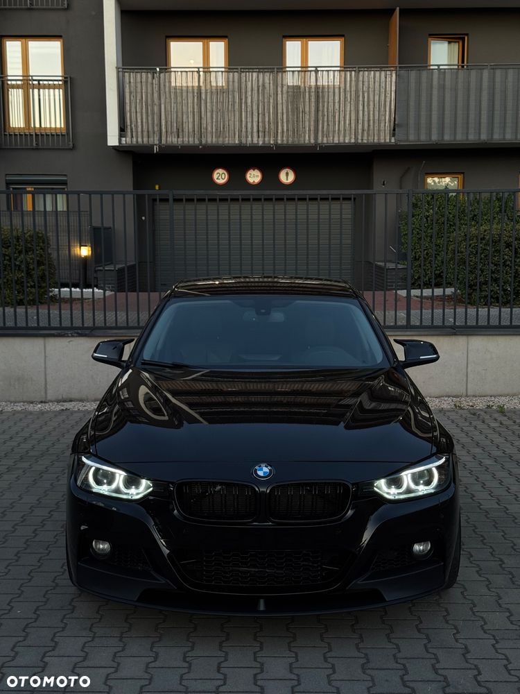 BMW Seria 3 330d - 15