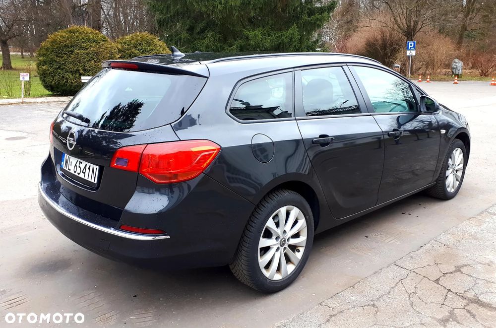 Opel Astra 1.6 CDTI Cosmo - 8