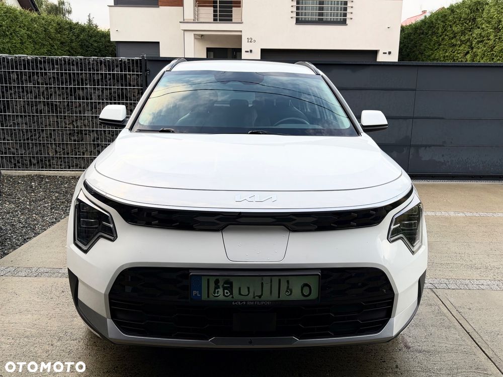 Kia Niro 64kWh M - 6