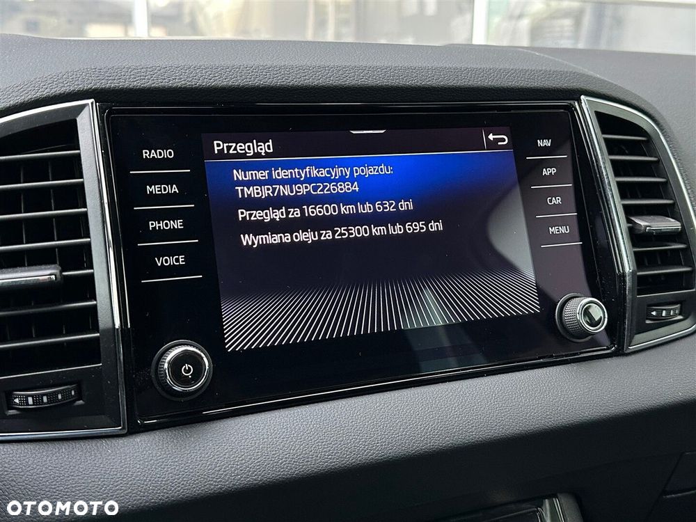 Skoda Karoq 1.5 TSI ACT 4x2 Style DSG - 29