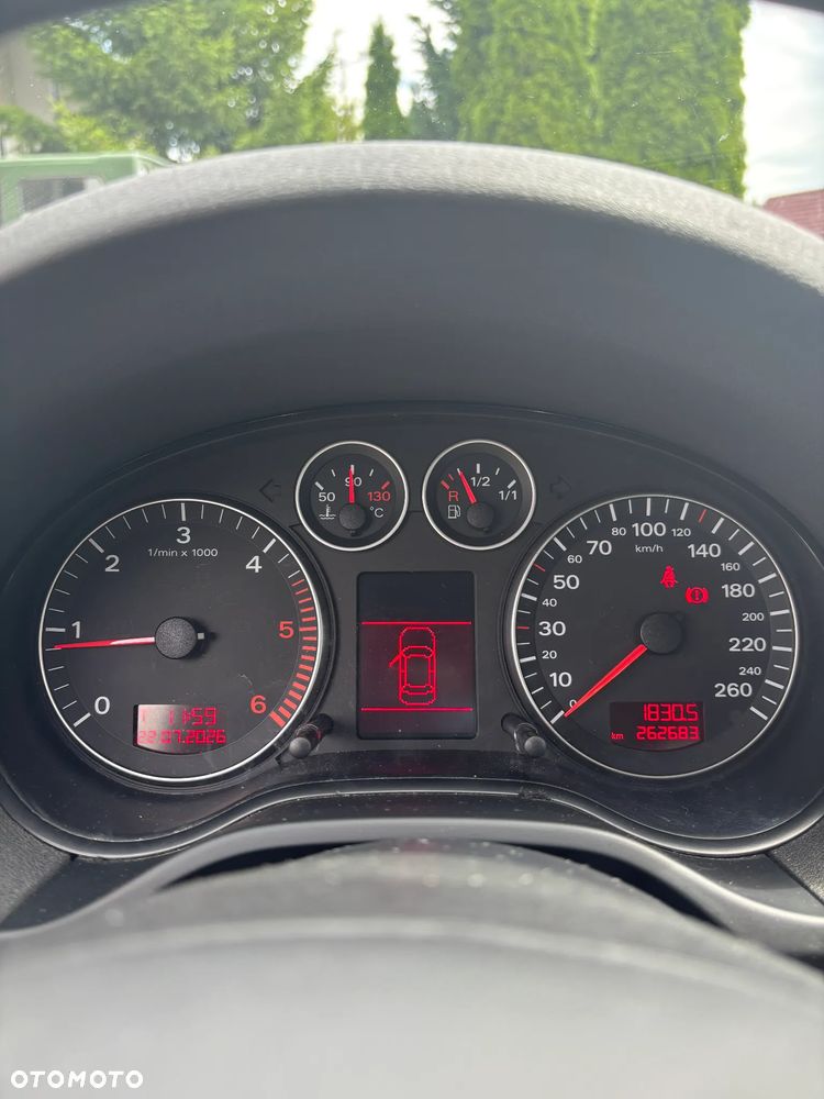 Audi A3 Sportback 1.9 TDI DPF Attraction - 5